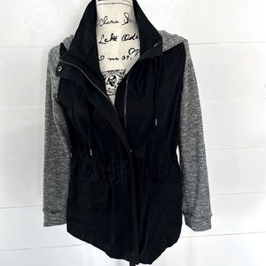 Love Tree Jacket NWT, Medium